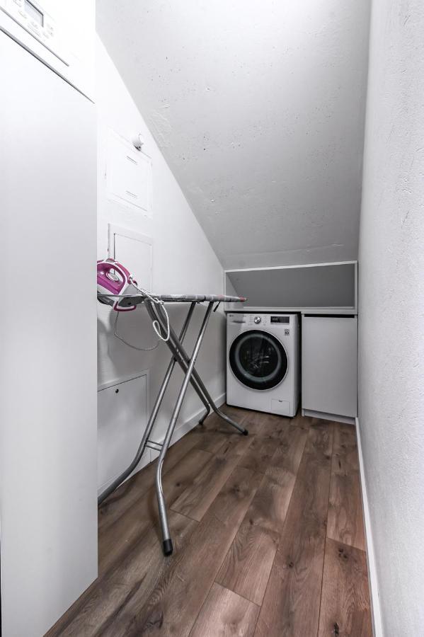 Botanical Garden Loft Appartement Kaunas Buitenkant foto